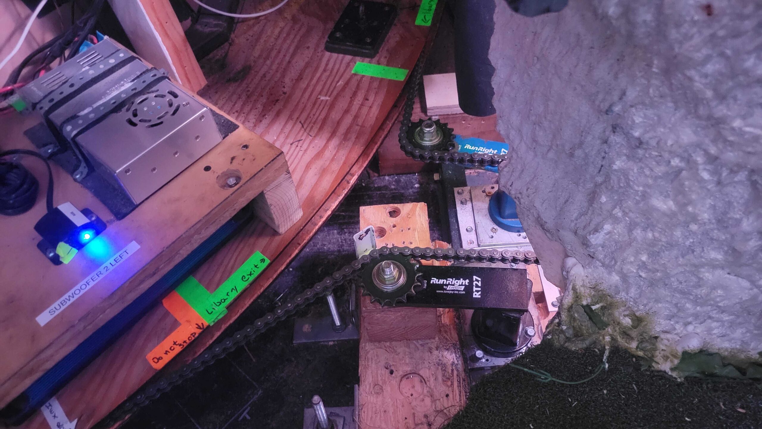 Chain tensioning system on 9ft base ring