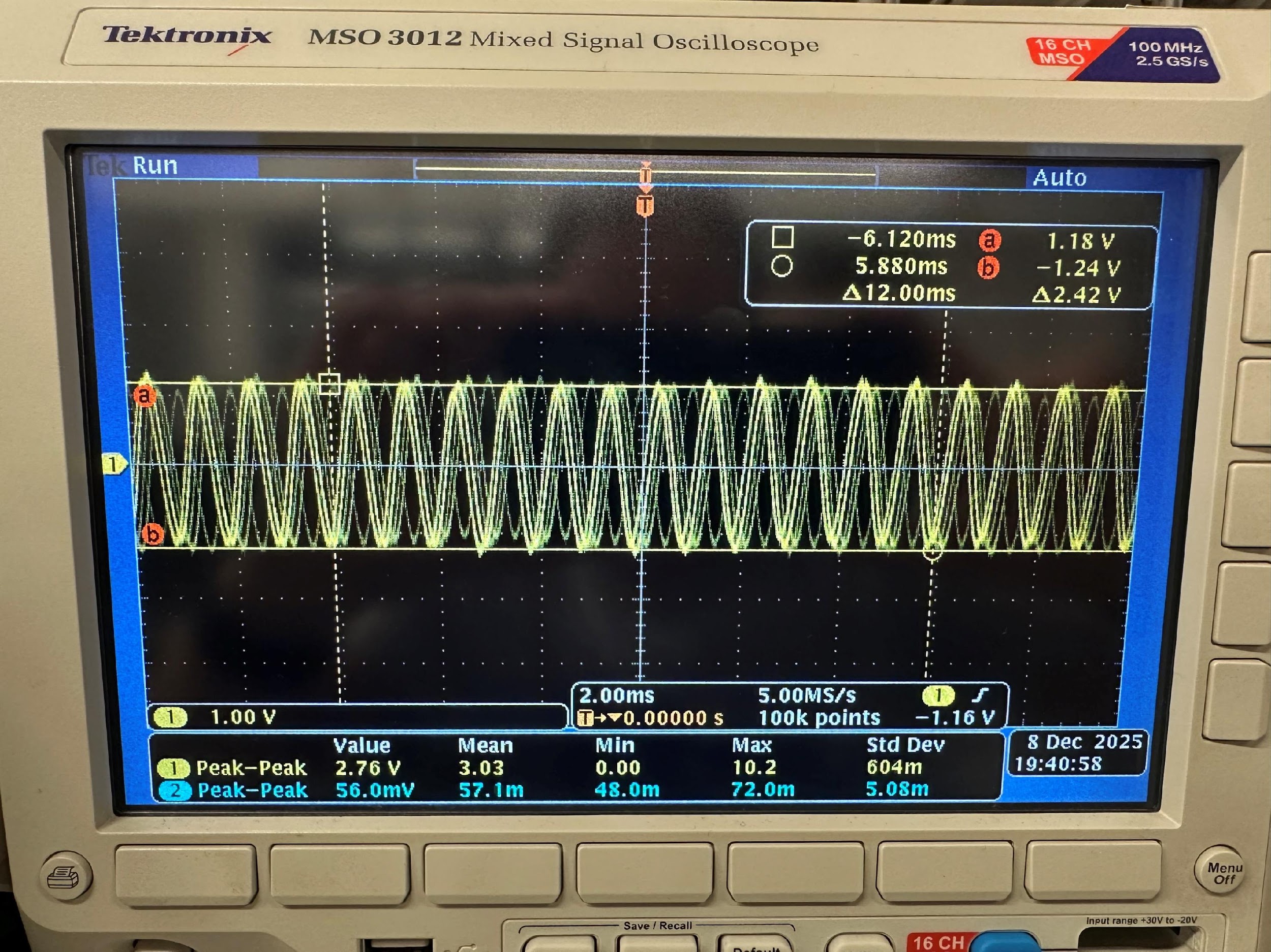 Band-pass filter output at 1kHz